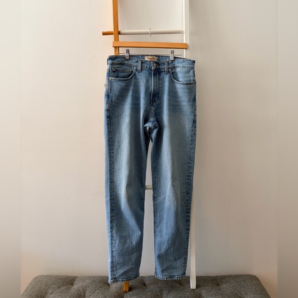 Men’s Madewell Relaxed Taper Light Blue Jeans